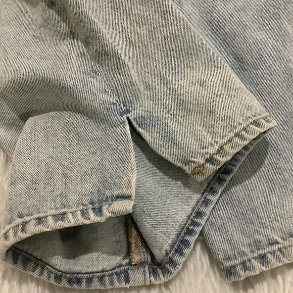 Gap women’s button fly denim distressed denim shorts size 26 - Picture 7 of 8